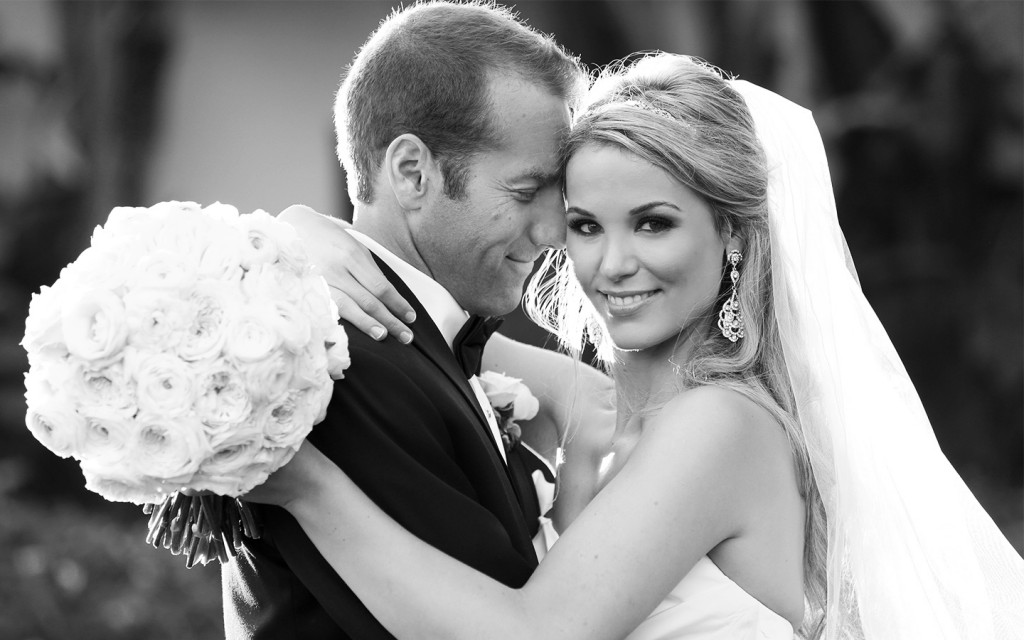 Rent a limo for your wedding near palm springs